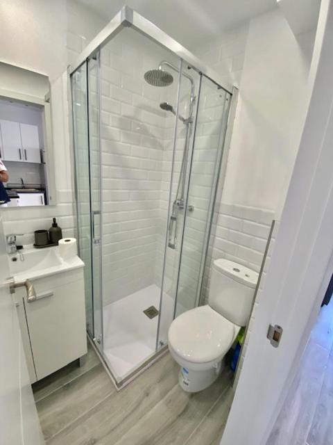 Estudio Nuevo Y Con Piscina Benalmadena Benalmádena Exterior foto