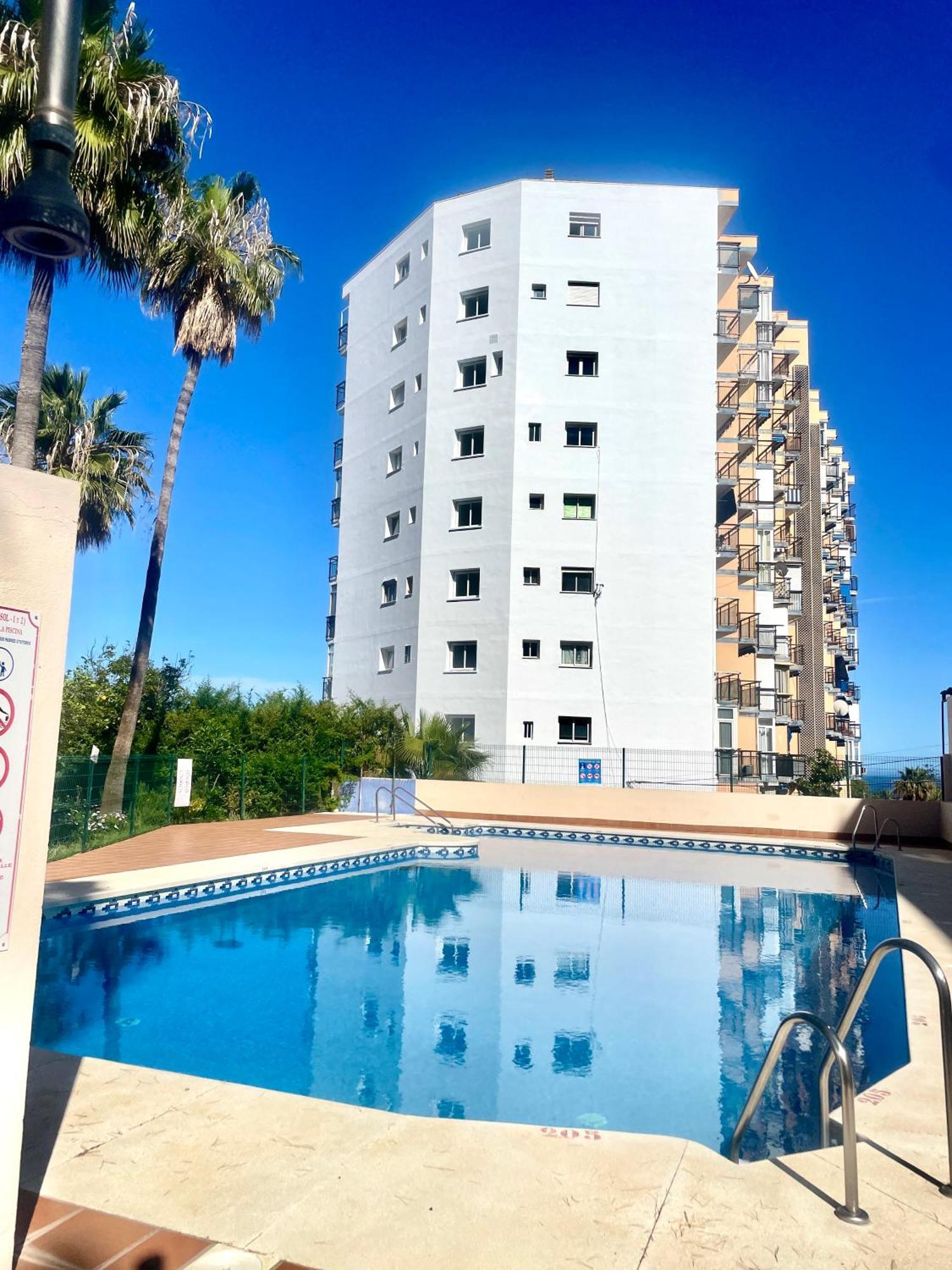Estudio Nuevo Y Con Piscina Benalmadena Benalmádena Exterior foto